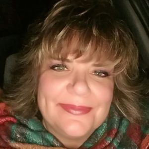 Meet your Posher, Melanie